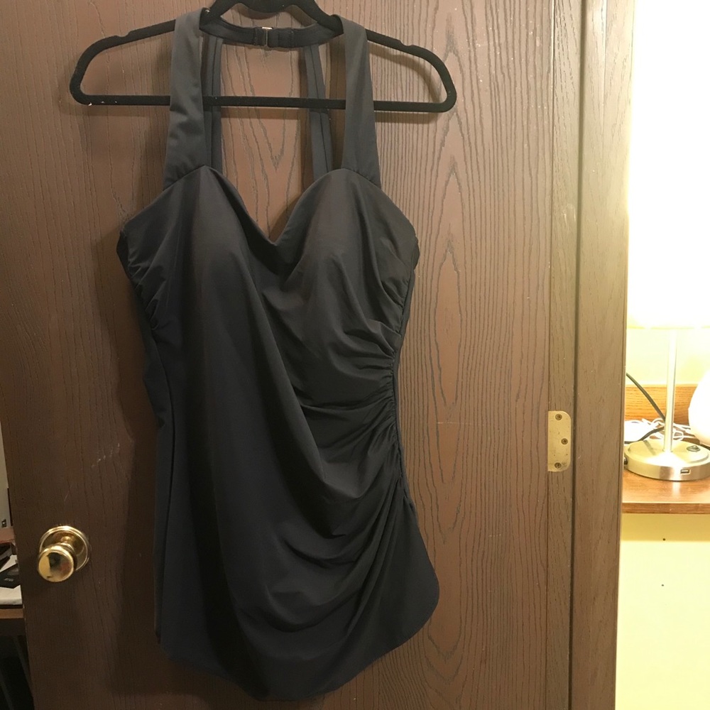 Lands End Beautiful Swimsuit